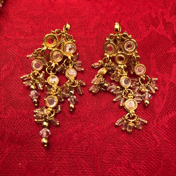 EUC earrings & necklace set - Picture 3 of 11
